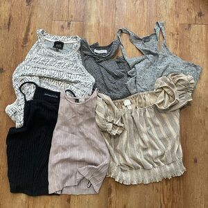 Women's Assorted Tank Tops (med)